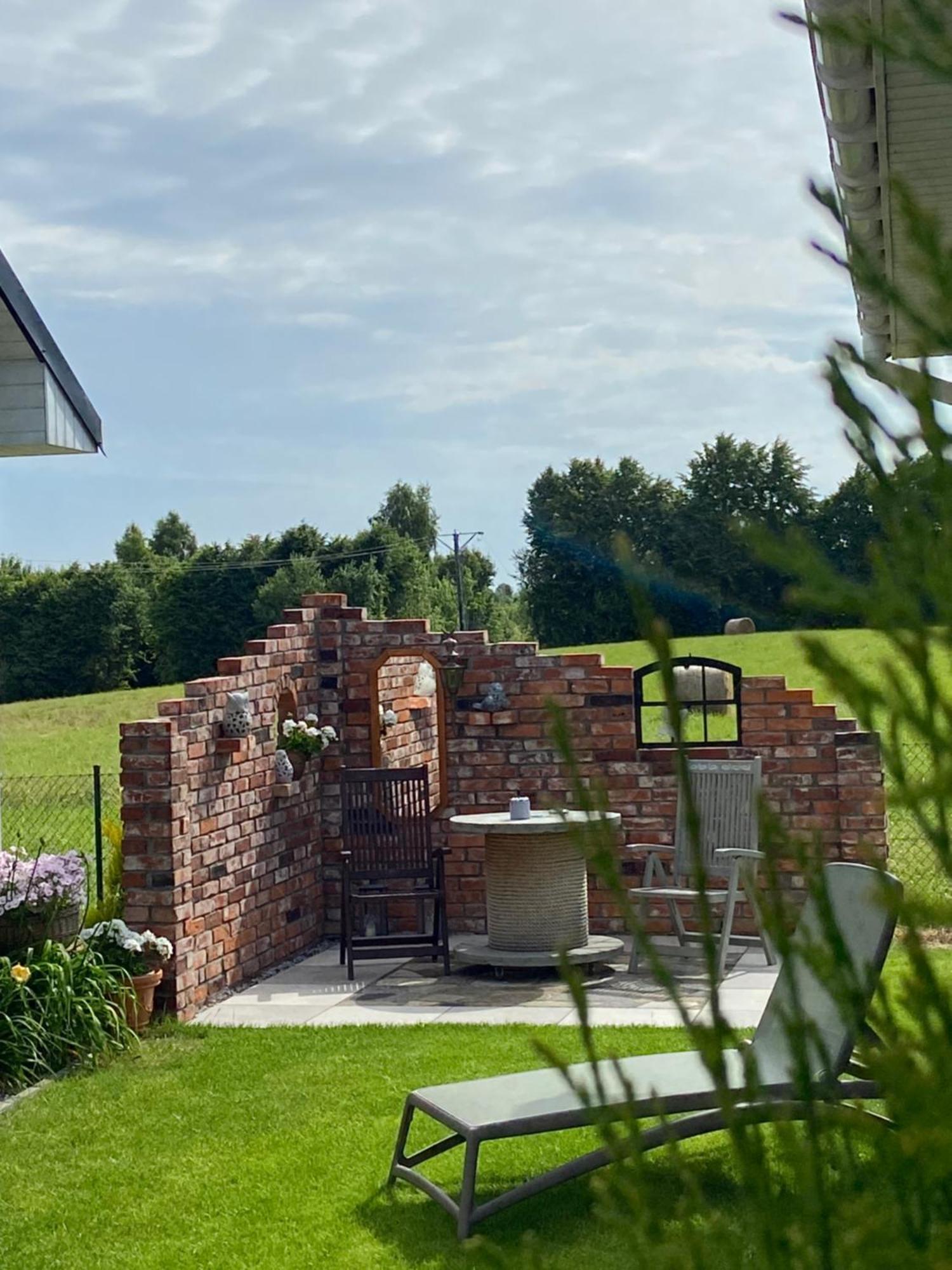 Domki Nad Rozlewiskiem Basen, Malpi Gaj W Swietlicy - Wszystko Dla Dzieci Sarbinowo Exterior foto